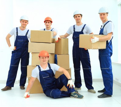Local removal van supporting flat and house moves near Colliers Wood